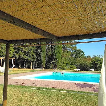 לינה וארוחת בוקר Le Palazze 4*